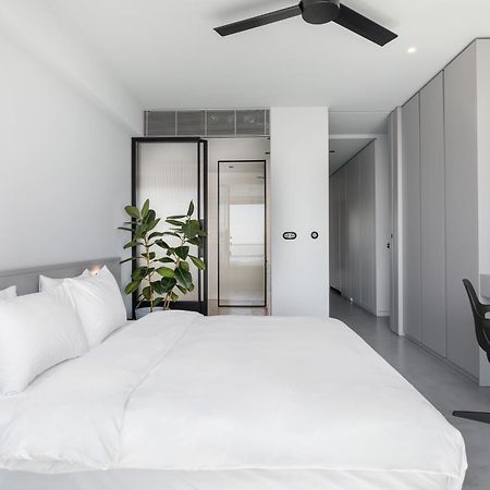 Nero Luxury Suites By Zennova Salonicco Esterno foto